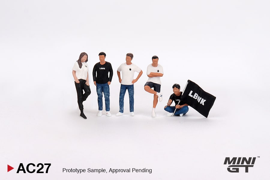 MINI GT Figurine